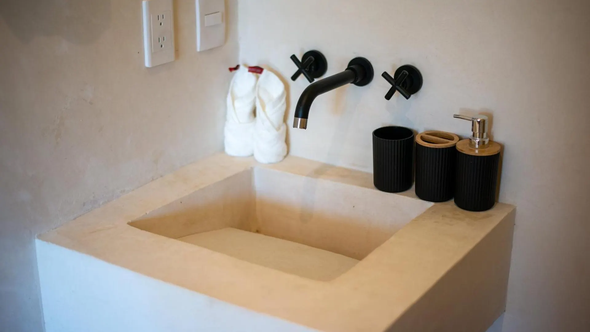 A Sweet Jungle Suite In Aldea Zama Tulum Apartment
